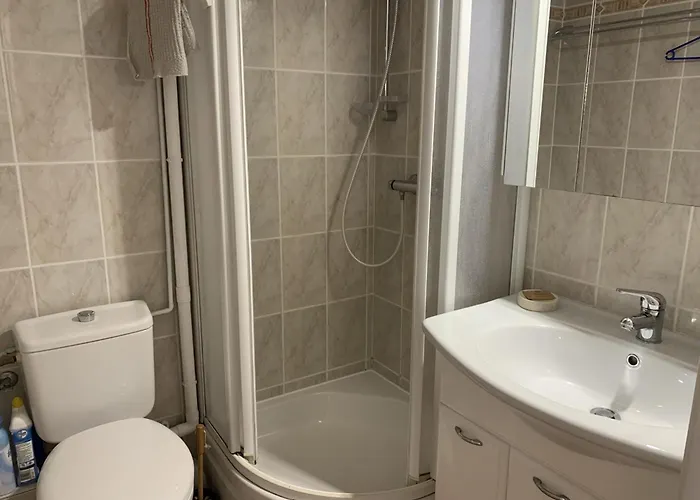 Confortable 6 Pers. Climatisee, Proche Du Grazel, Calme, Equipee, Stationnement Inclus - Fr-1-796-71 * Gruissan